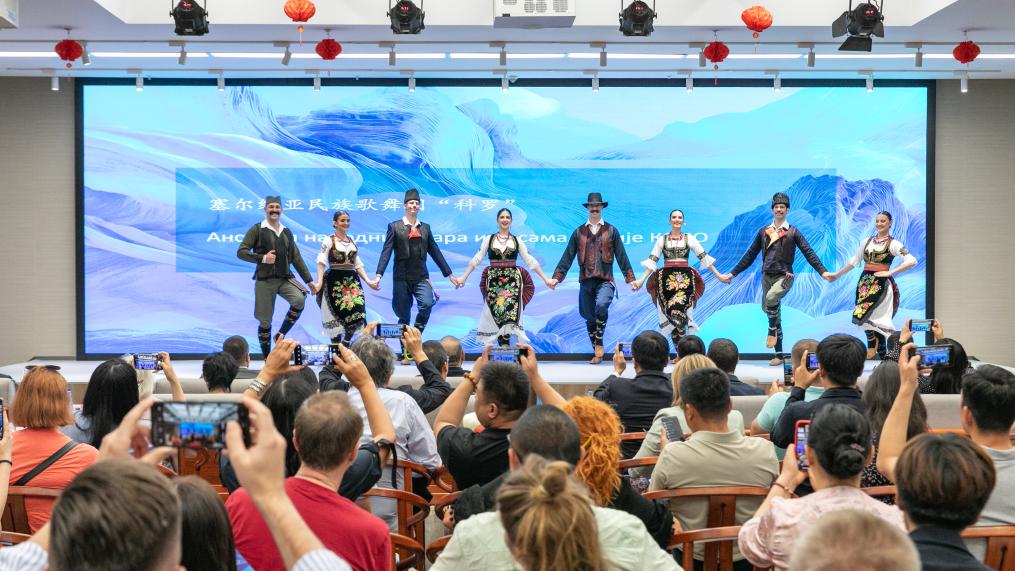 中国戏曲演出暨优良电视记载片展映活动在塞尔维亚举行