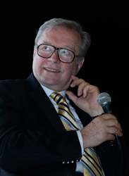 克日什托夫&middot;扎努西亮相北影节