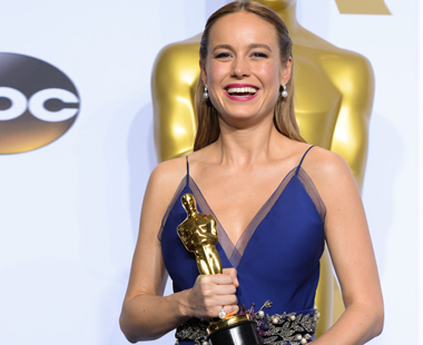 布丽&middot;拉尔森布丽&middot;拉尔森获最佳女主角奖