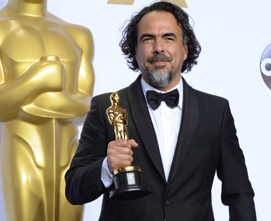 亚利桑德罗&middot;冈萨雷斯&middot;伊纳里图获最佳导演