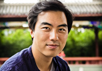 纪录片单元评委会委员：张侨勇