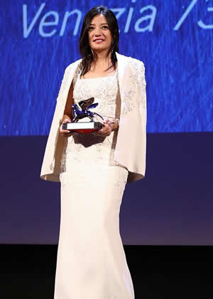 赵薇亮相第73届威尼斯电影节闭幕式