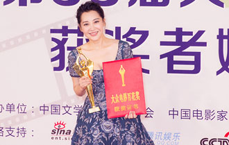 许晴获封百花影后 从&ldquo;小公举&rdquo;到好演员