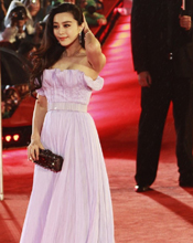 范冰冰走上红地毯