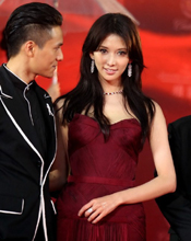 陈坤、林志玲亮相红地毯