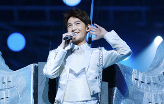 杨洋加盟湖南卫视跨年 秀舞技玩转科幻视觉秀