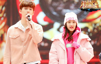 关晓彤董力首合作 韩红王力宏北京跨年盛典彩排