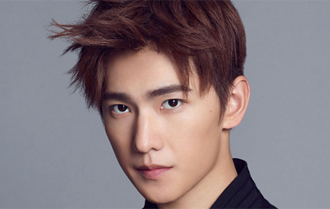 杨洋回归湖南卫视跨年晚会