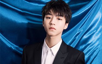 王俊凯再获殊荣“杰出公益人物”