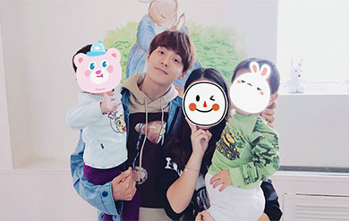 马天宇孤儿院做义工