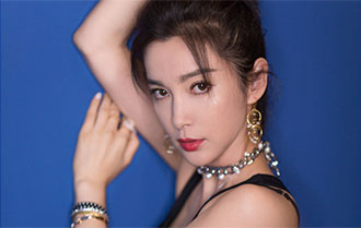 李冰冰展时髦运动风 全新公益项目蓄势待发