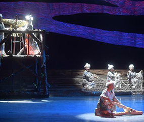 赫哲族伊瑪堪歌舞劇《拉哈蘇蘇》在京上演