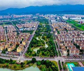 双创港青走访新旧北川 携幸存者手作羌绣回港