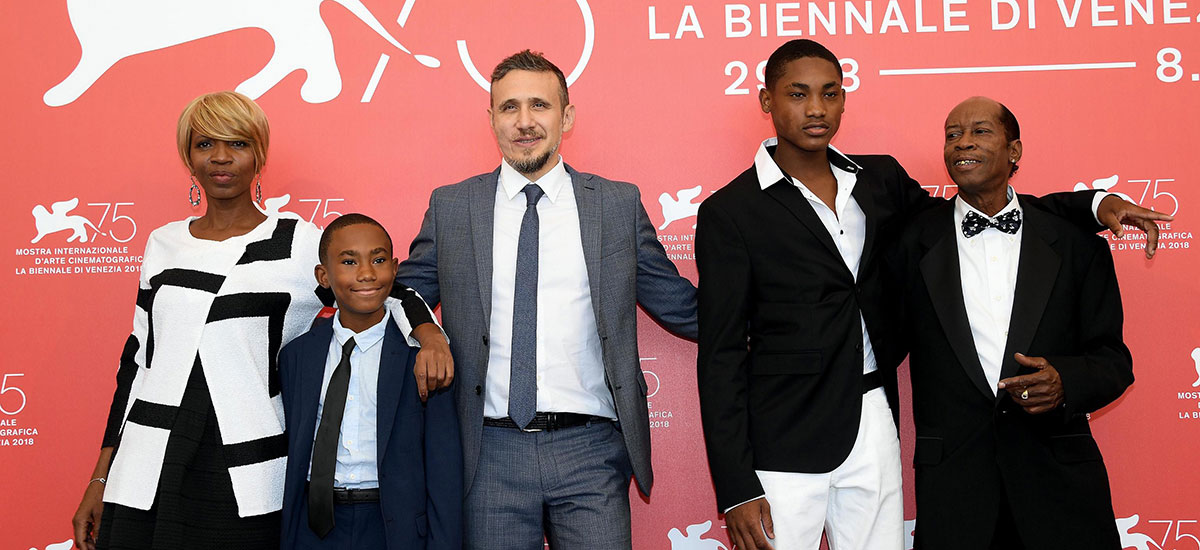 主竞赛单元影片《战火蔓延，尔等何为》亮相威尼斯电影节