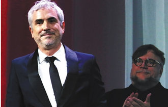 威尼斯电影节 阿方索&middot;卡《罗马》获最佳影片