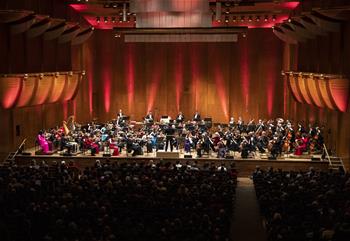 纽约爱乐乐团举行中国新年音乐会