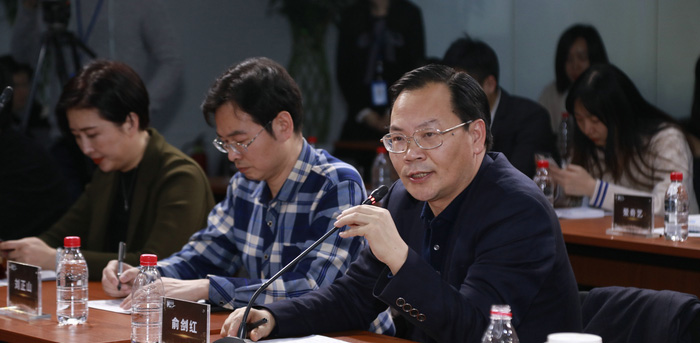 俞剑红：要对艺术创作有敬畏之心