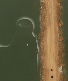 《镇长的恩人》