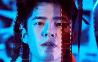 刘昊然连登杂志周年刊 变身摄影师审视自我