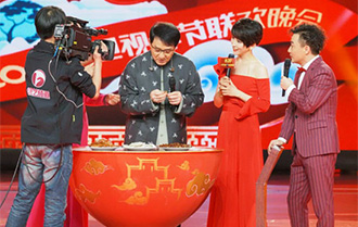 安徽春晚成龙吴京领衔&ldquo;英雄回归&rdquo;