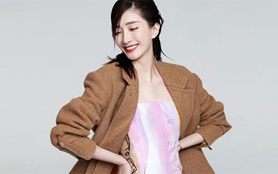 江疏影 風衣穿得好摩登