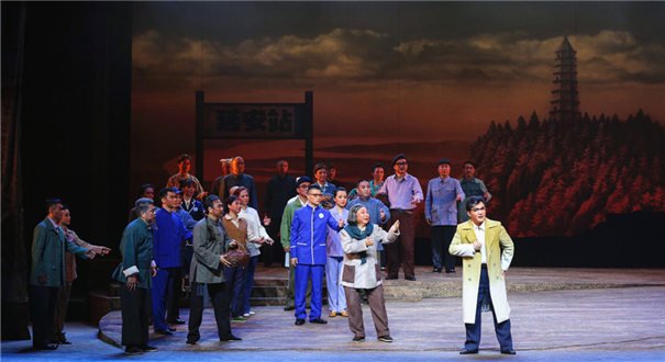 秦腔現代劇《路遙的世界》弘揚奉獻精神