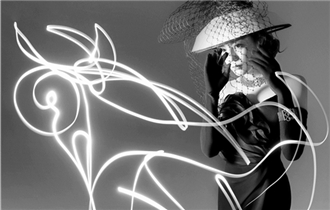 趙薇《嘉人MarieClaire》開年刊封面 摩登女郎優雅復古