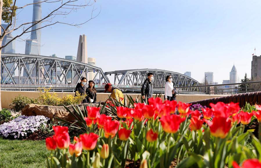 上海:苏州河畔沐春光