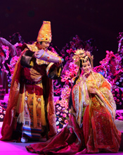 第一次带妆彩排