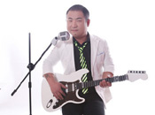 栾洪武《少年壮志不言愁》