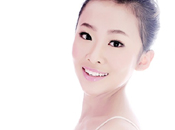 李鹤鸣《打秋千》