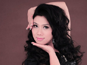 常玲娜《亲吻祖国》