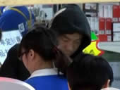 廖凡逛家居广场精打细算