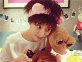 孙俪抱ET玩偶抽风学外星人