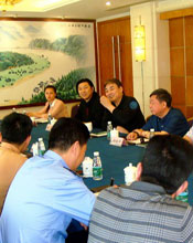 春晚评选及颁奖晚会联席会议在岳阳市举行