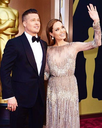 皮特、朱莉走上红毯 大秀恩爱