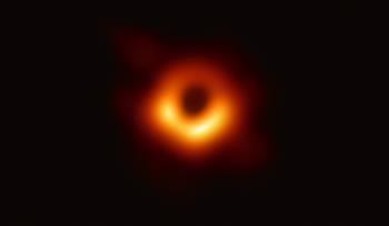 人类首次“看见”黑洞