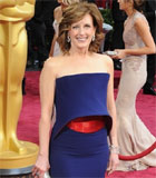 安妮·斯威尼在红毯上亮相