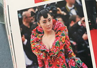 张馨予戛纳惊艳外媒获称赞 花袄造型遭网友PK