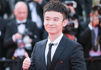 董子健戛纳之行声名鹊起 网友掀“恶补”热潮