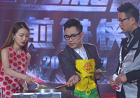 大鹏亮相上影节《煎饼侠》展映爆笑290次