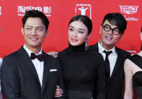 《别有动机》抢镜上影节 秦岚高圣远引爆红毯