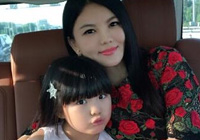 李湘淩晨曬與女兒溫馨合影 王詩齡嘟嘴賣萌