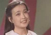 劉曉慶早年青澀照曝光 穿粉色毛衣面龐圓潤