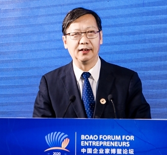 杨庆兵:食品行业在保障民生、维护社会稳定方面发挥巨大作用