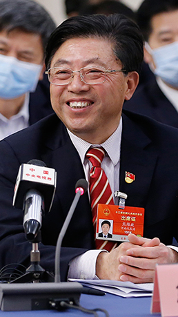 熊维政:加大油茶产业人才培养