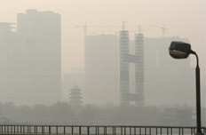 空气污染来自燃煤、交通和扬尘