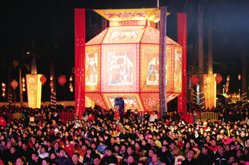 广州洪梅花灯节