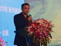 蔡凯龙发表演讲