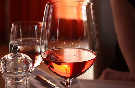 为什么进口葡萄酒的保质期是10年